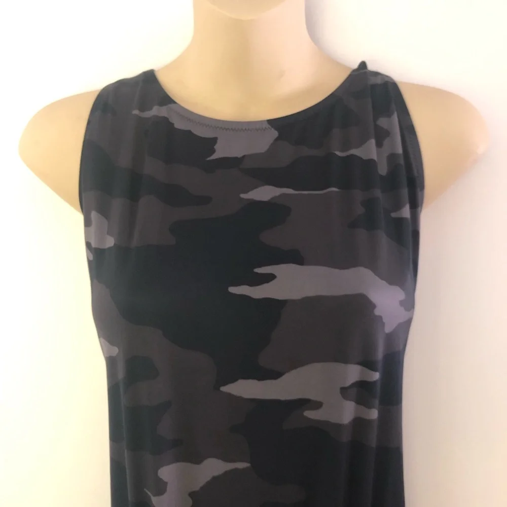 New Size 40 Athleta Freestyle Camo One Piece Bathing Suit 14 - Picture 6 of 11